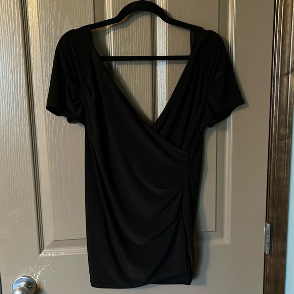 Diane Kroe cross top, size 3 (DK sizes), black - Picture 1 of 5